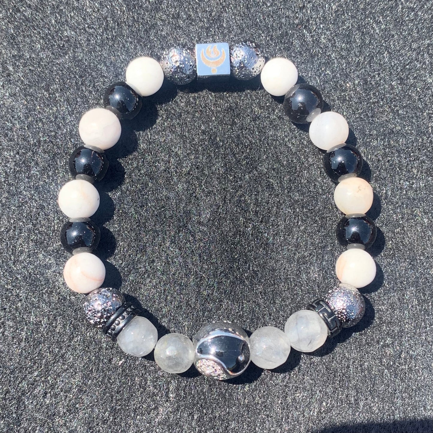 Yin-Yang bracelet "White"